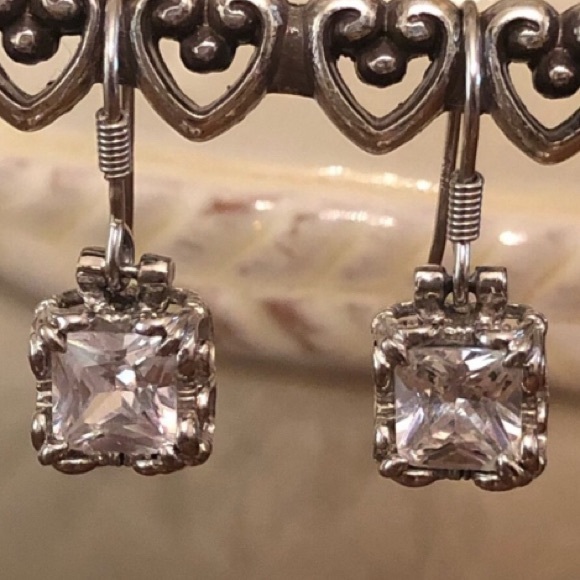 Silpada Sterling Silver CZ “Uptown” Earrings - Picture 1 of 11